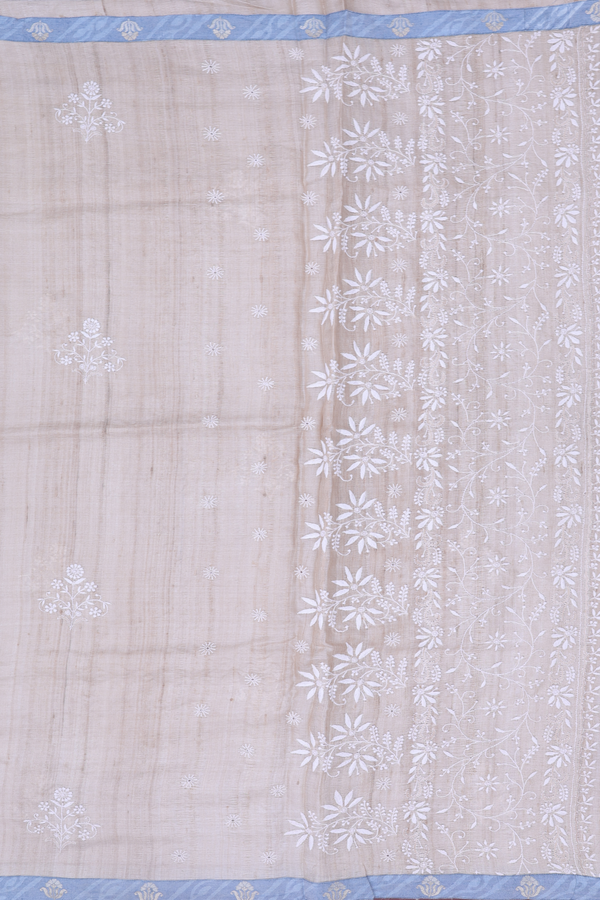 Tussar Silk Saree In Cream Color With Floral Motifs