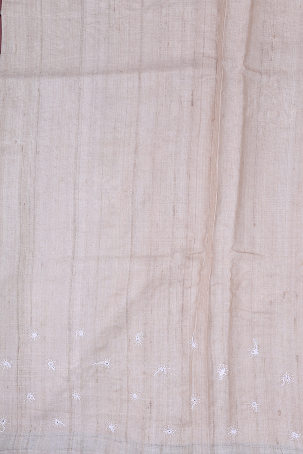 Tussar Silk Saree In Cream Color With Floral Motifs