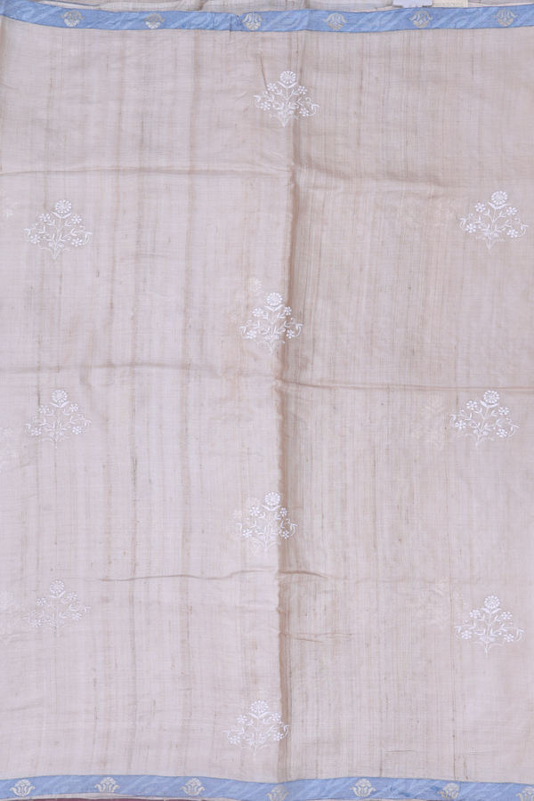 Tussar Silk Saree In Cream Color With Floral Motifs