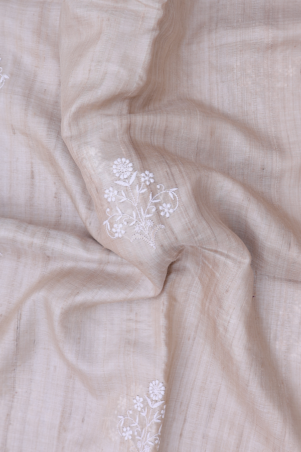 Tussar Silk Saree In Cream Color With Floral Motifs