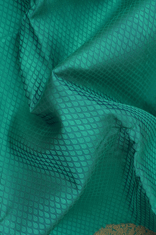 Jacquard Pattern Peacock Green Kanchipuram Silk Saree