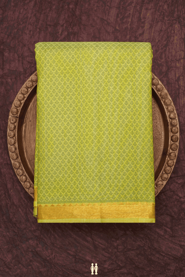 Jacquard Pattern Pear Green Kanchipuram Silk Saree