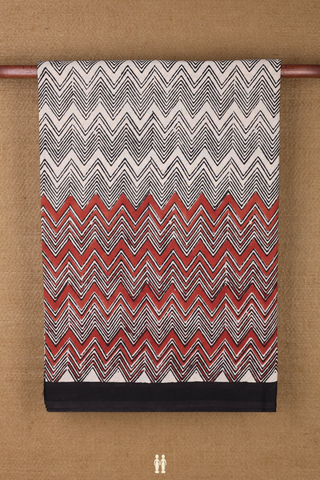 Jaipur Cotton Saree In Beige With Chevron Printed Design