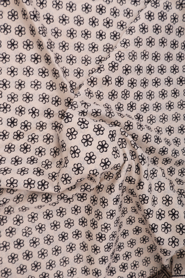 Jaipur Cotton Saree In Beige With Floral Design