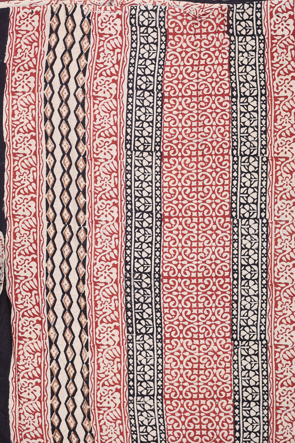 Jaipur Cotton Saree In Black With Floral Design