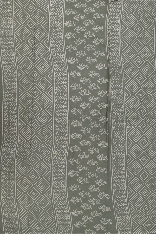 Jaipur Cotton Saree In Chalet Green With Paisley Design