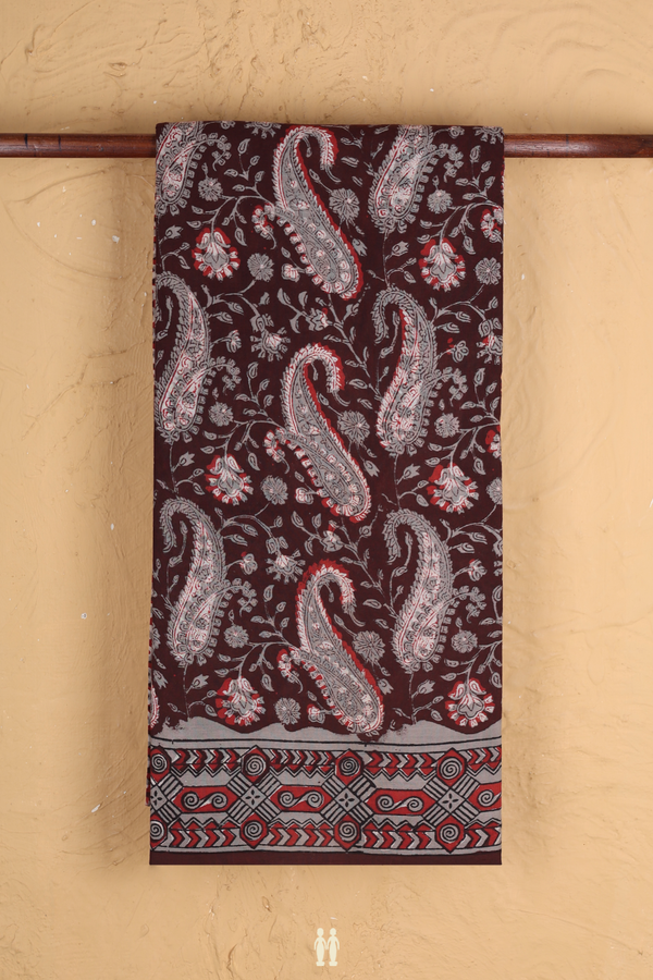 Jaipur Cotton Saree In Dark Maroon With Paisley Design