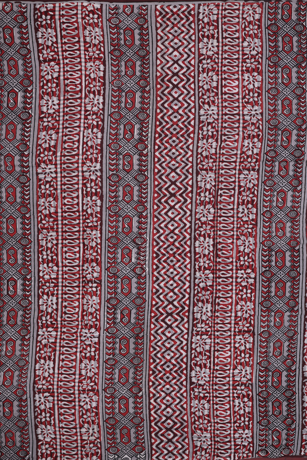 Jaipur Cotton Saree In Dark Maroon With Paisley Design
