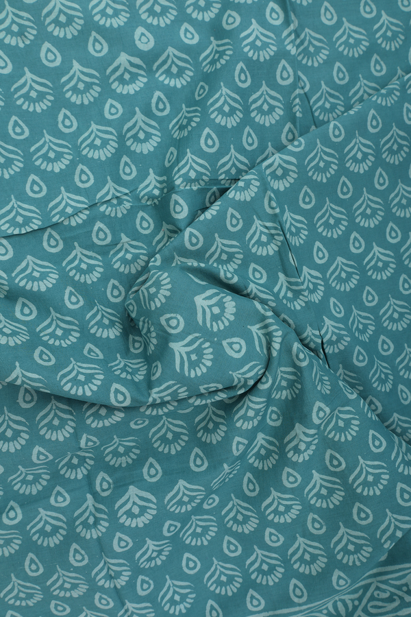 Jaipur Cotton Saree In Turquoise Blue With Floral Buttas