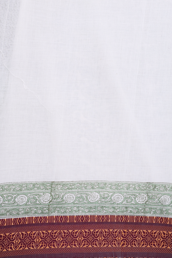 Jaipur Cotton Saree In White With Paisley Design