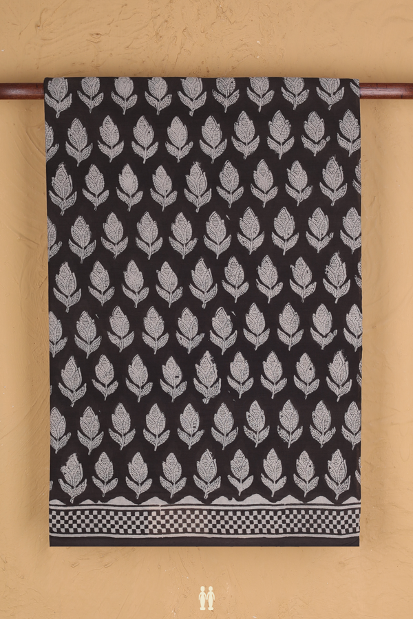 Jaipur Printed Cotton Saree In Black With Floral Design