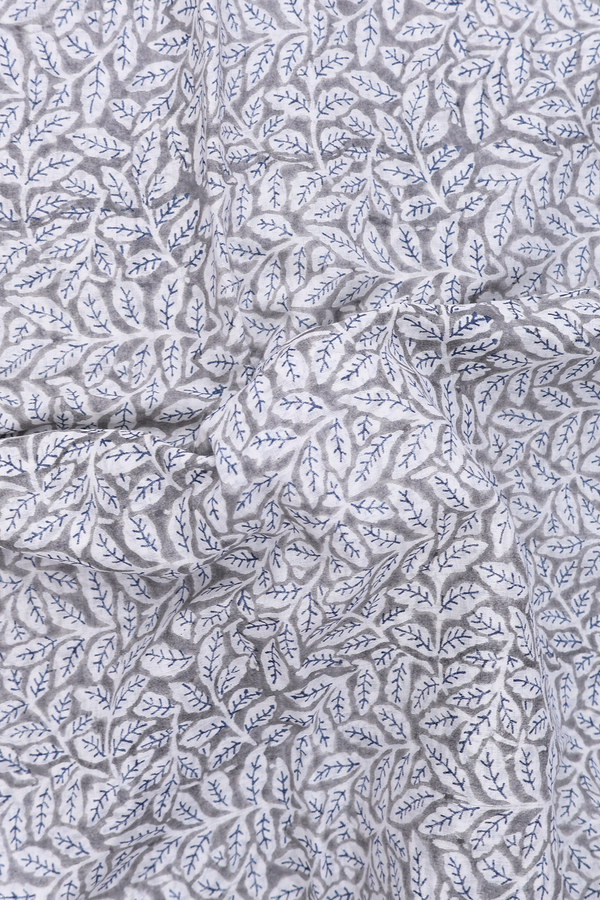 Jaipur Printed Cotton Saree In Grey With Leaf Design