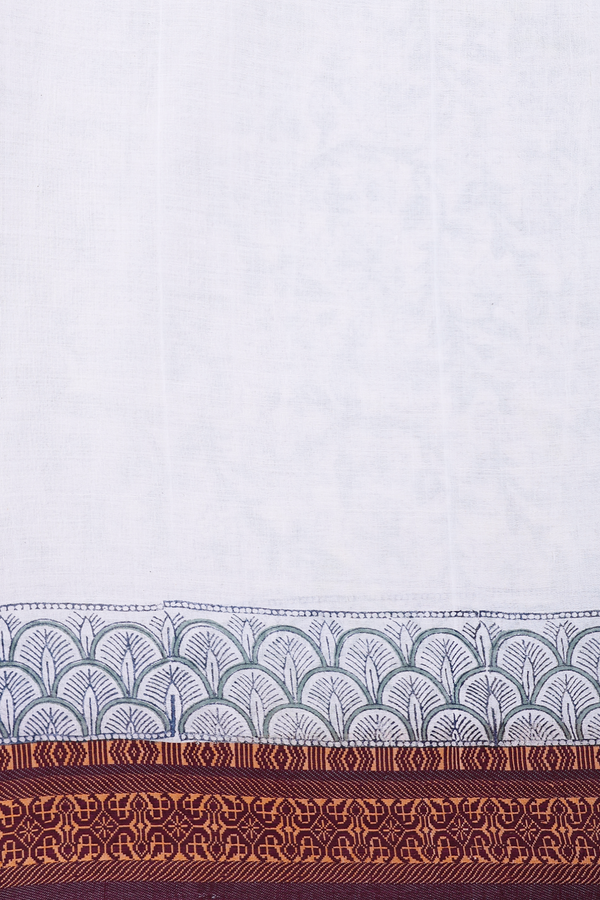 Jaipur Printed Cotton Saree In White With Floral Design