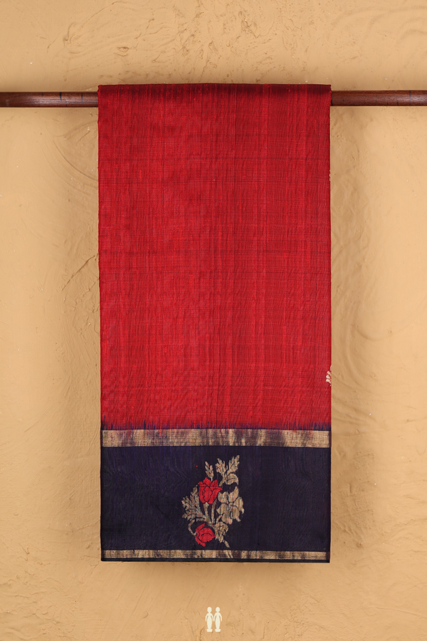 Jute Saree In Chilli Red With Zari Buttas