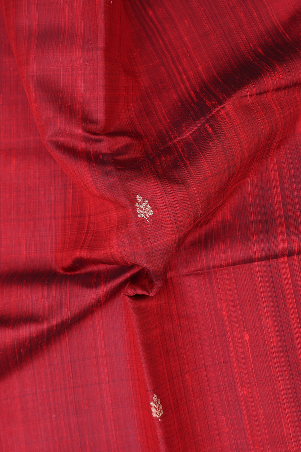 Jute Saree In Chilli Red With Zari Buttas