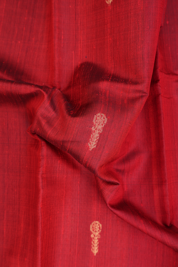Jute Saree In Crimson Red With Zari Buttas