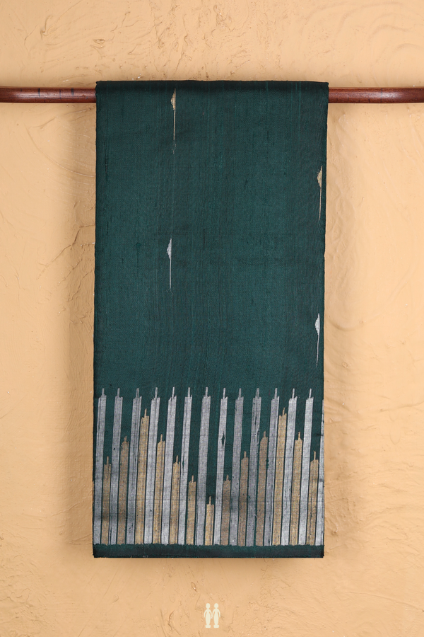 Jute Saree In Dark Green With Malli Moggu Buttas