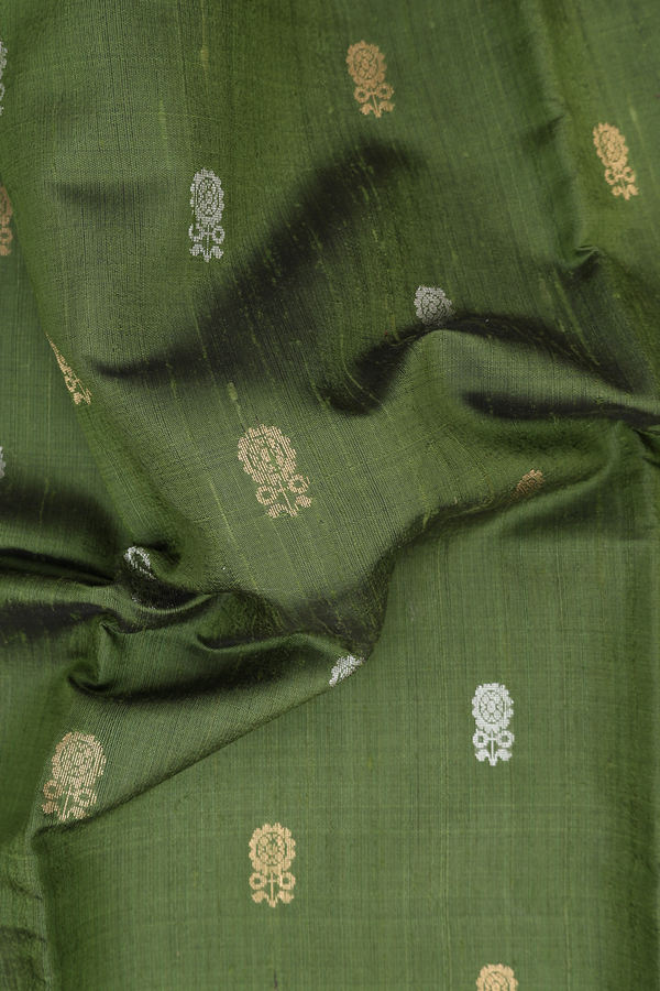 Jute Saree In Fern Green With Floral Buttas