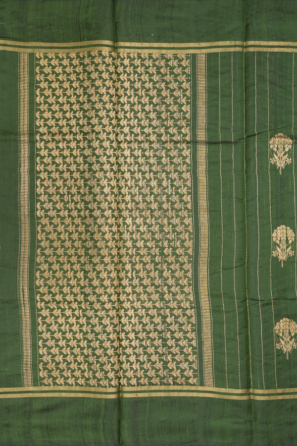 Jute Saree In Fern Green With Stripes Design