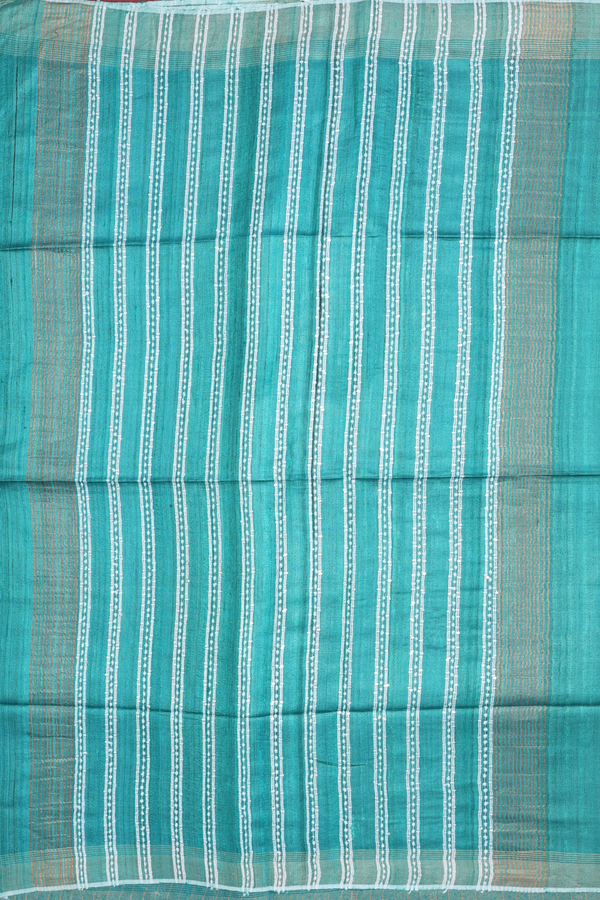 Jute Saree In Green With Threadwork Design