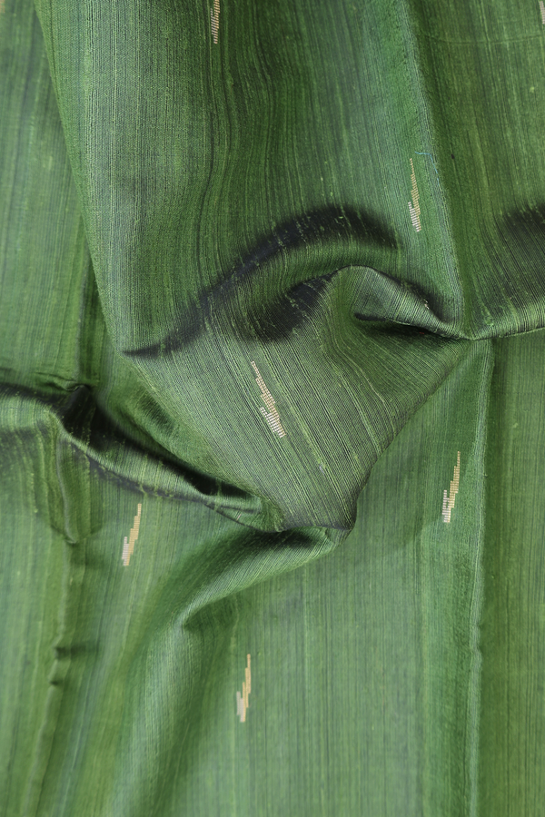 Jute Saree In Olive Green With Muniya Design