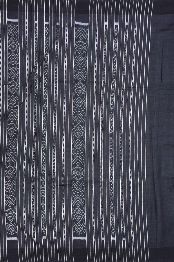 Jute Saree In Plain Fern Green With Temple Border