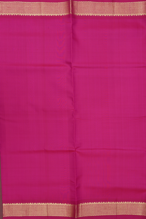 Kanchipuram Nine Yards Silk Saree In Magenta With Zari Border