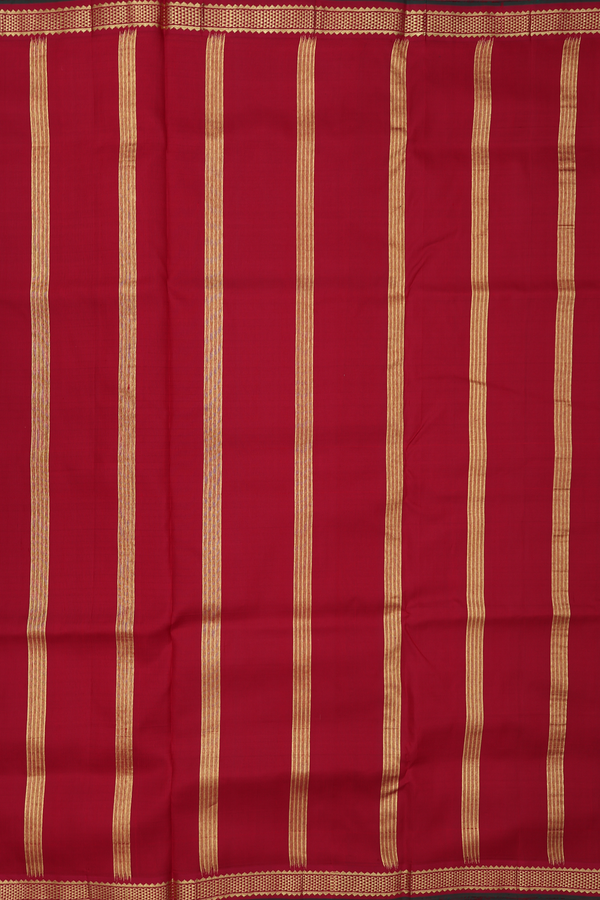 Kanchipuram Nine Yards Silk Saree In Red With Checks Design