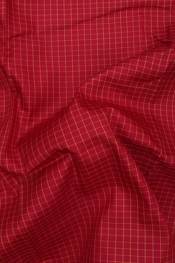 Kanchipuram Nine Yards Silk Saree In Red With Checks Design