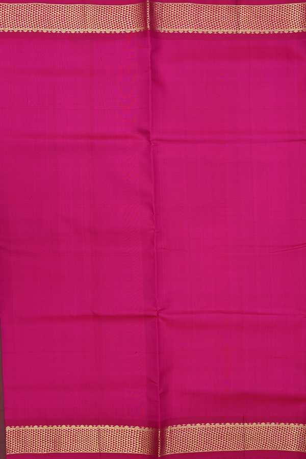 Kanchipuram Nine Yards Silk Saree In Magenta With Zari Border