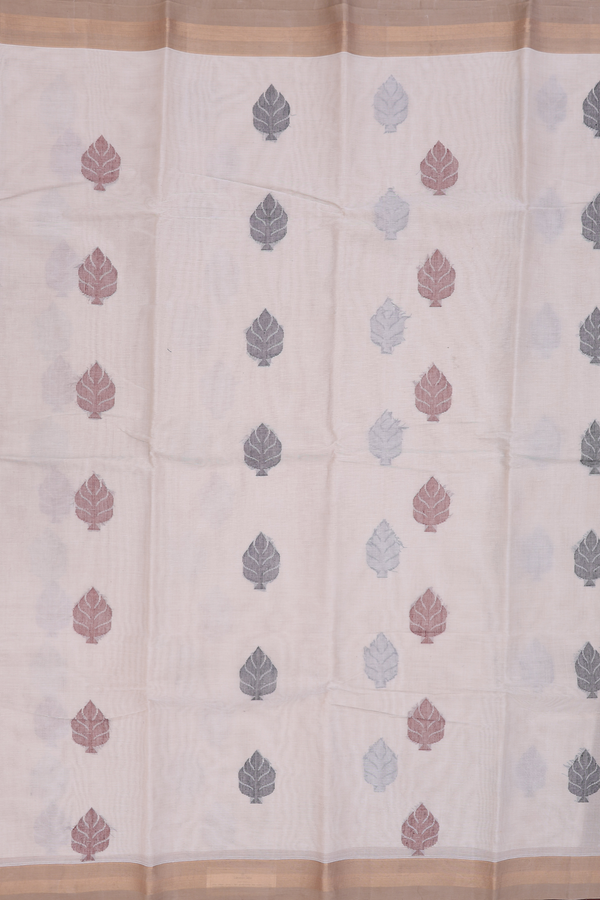 Kanchi Cotton Saree In Creamy Pink With Threadwork Motifs