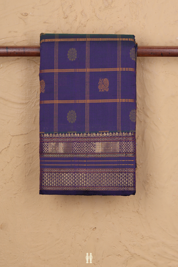 Kanchi Cotton Saree In Dual Tone With Checks Design