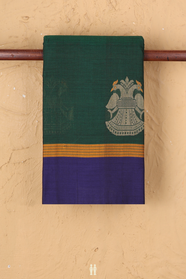 Kanchi Cotton Saree In Green With Iruthalai Pakshi Border