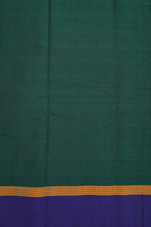 Kanchi Cotton Saree In Green With Iruthalai Pakshi Border
