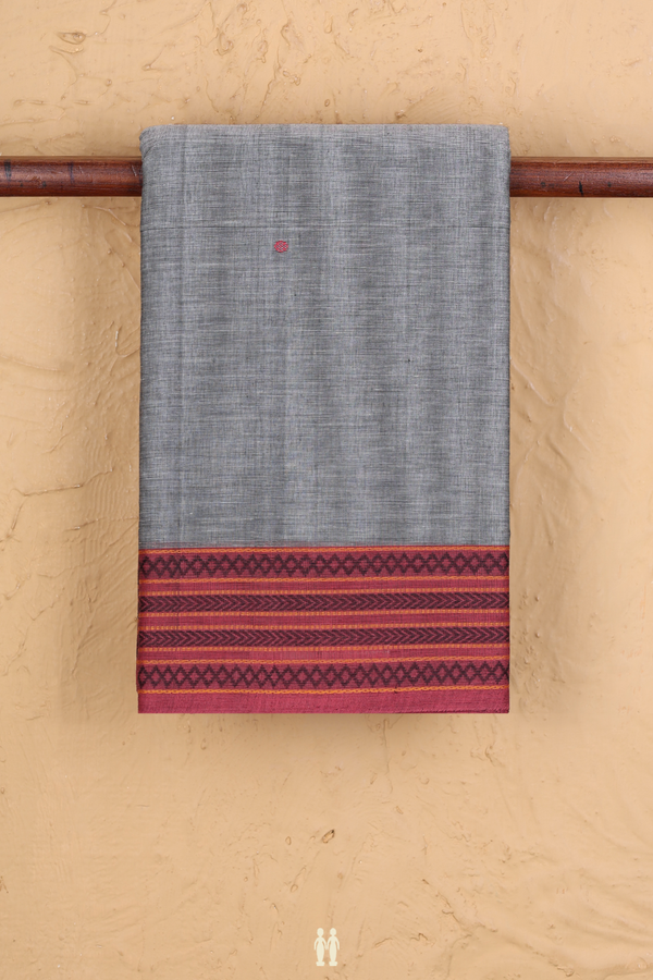 Kanchi Cotton Saree In Grey With Threadwork Buttis