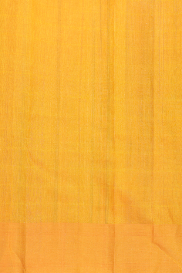 Kanchi Cotton Saree In Manthulir With Checks Design