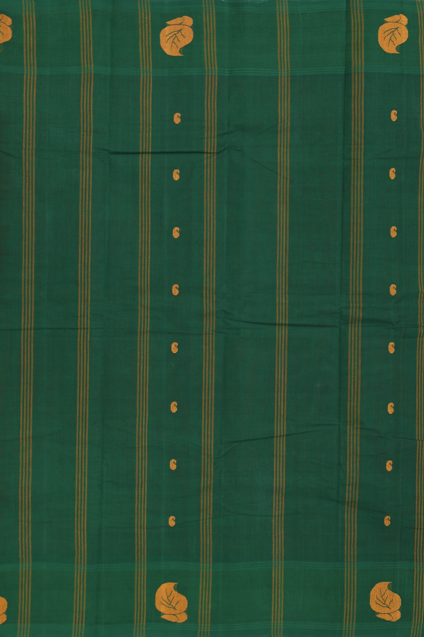 Kanchi Cotton Saree In Orange With Paisley Buttas