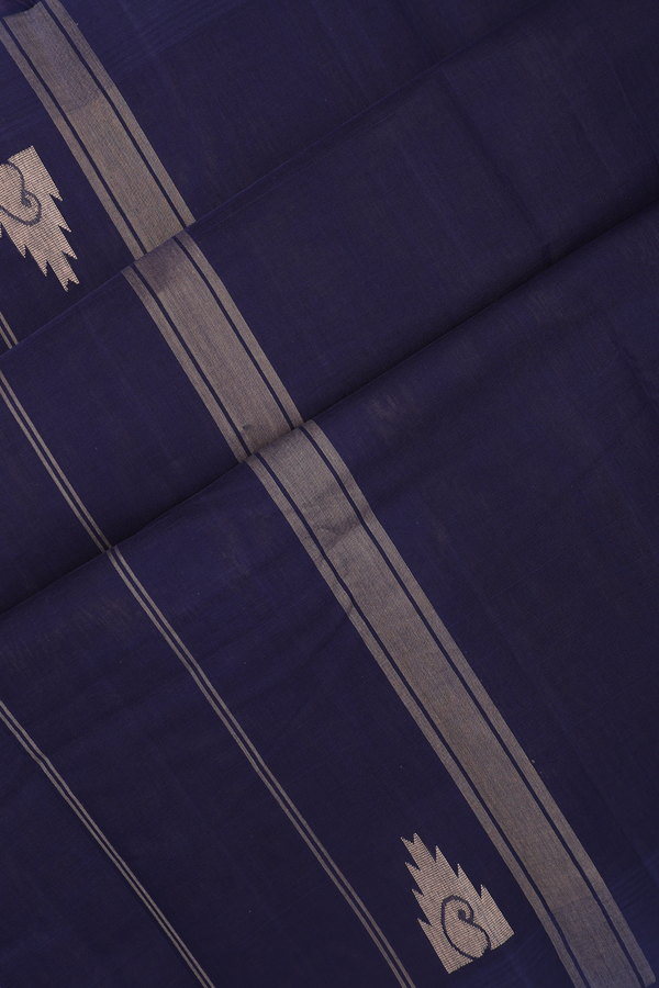 Kanchi Cotton Saree In Tan Brown With Threadwork Border