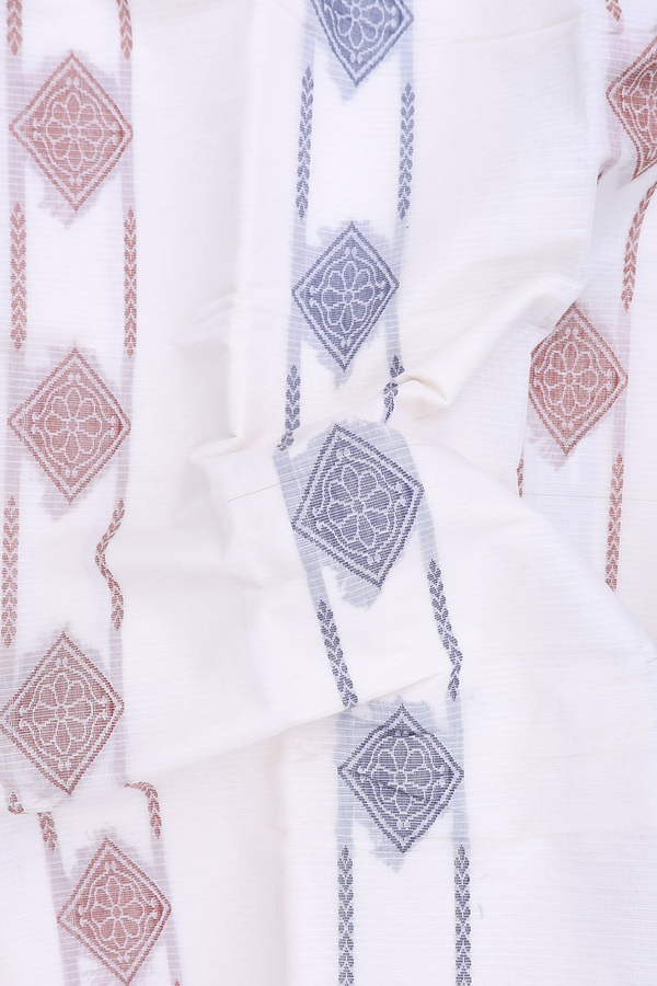 Kanchi Cotton Saree In White With Threadwork Design