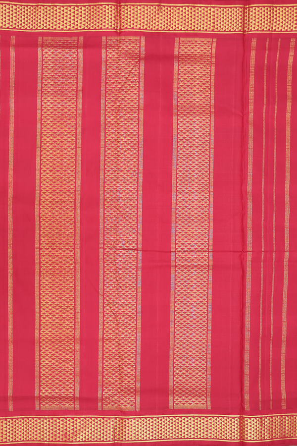 Kanchipuram Nine Yards Silk Saree In Multicolor With Checks