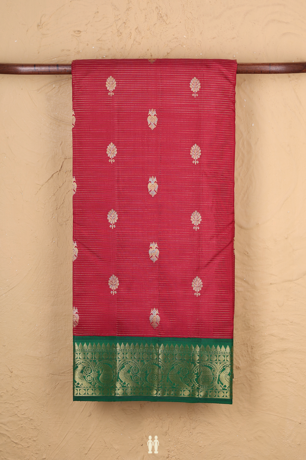 Kanchipuram Nine Yards Silk Saree In Red With Iruthalai Pakshi