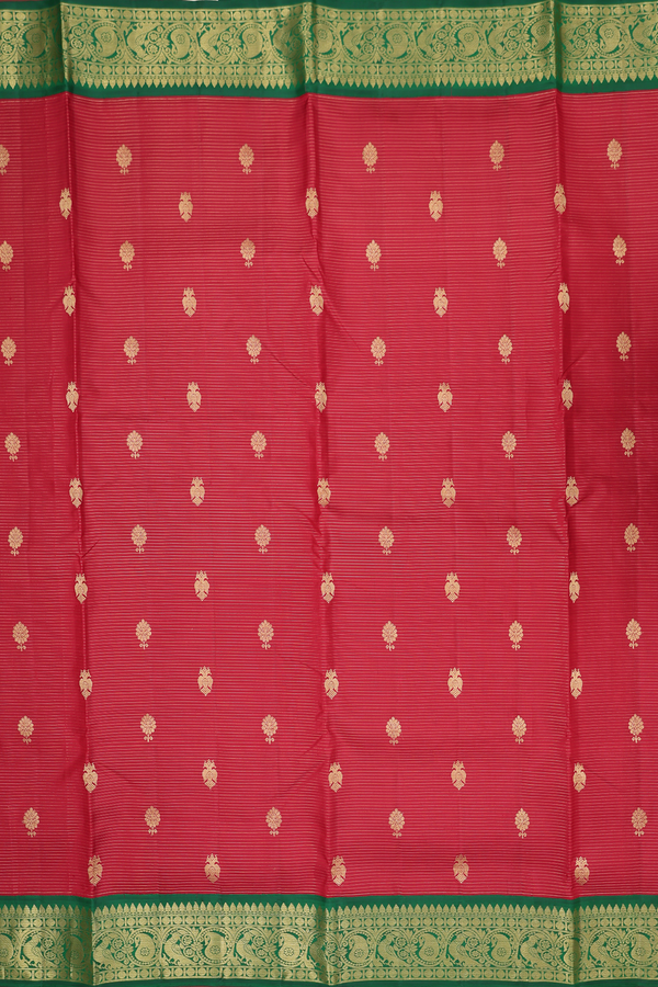 Kanchipuram Nine Yards Silk Saree In Red With Iruthalai Pakshi