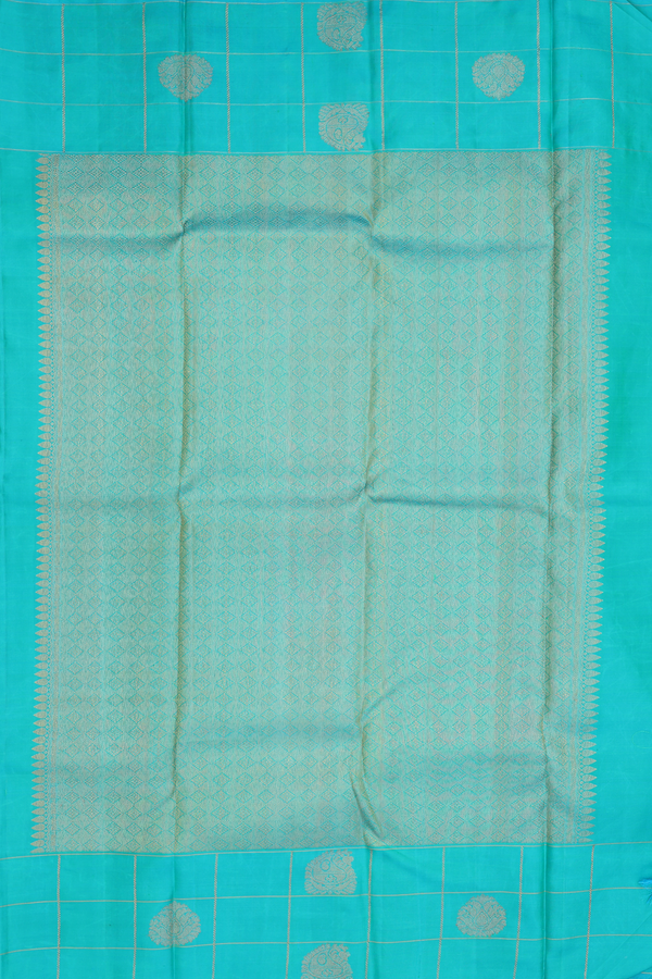 Kanchipuram Silk Saree In Green With Jacquard Pattern