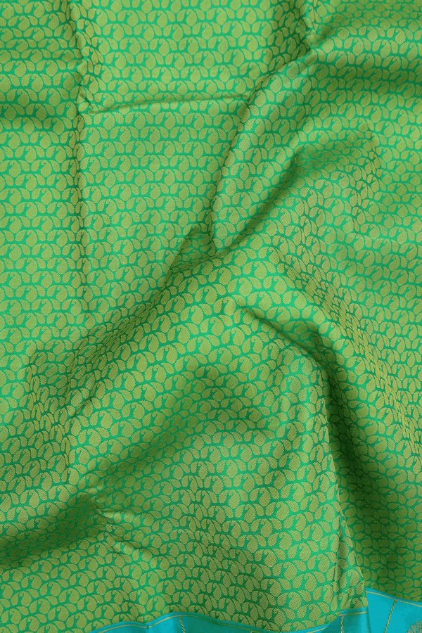Kanchipuram Silk Saree In Green With Jacquard Pattern