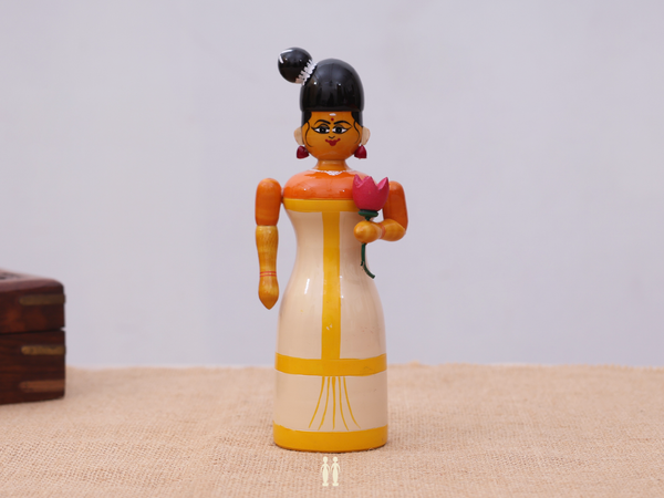 Wooden Handicraft Women Doll For Showpiece