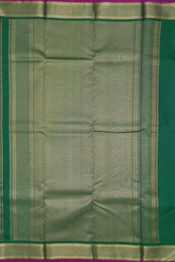 Kanchipuram Silk Saree Emerald Green With Threadwork Buttis