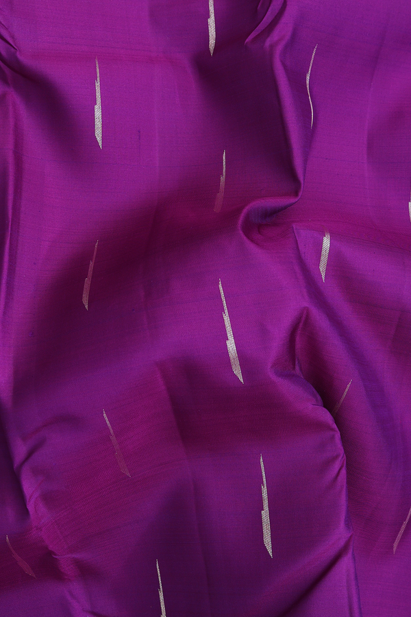 Kanchipuram Silk Saree Grape Purple With Malli Moggu Buttas
