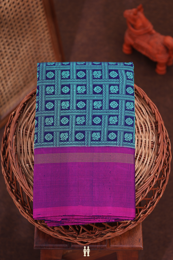 Kanchipuram Silk Saree Green And Blue With Jacquard Pattern