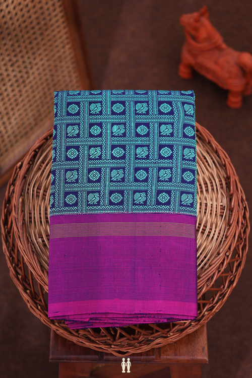 Kanchipuram Silk Saree Green And Blue With Jacquard Pattern