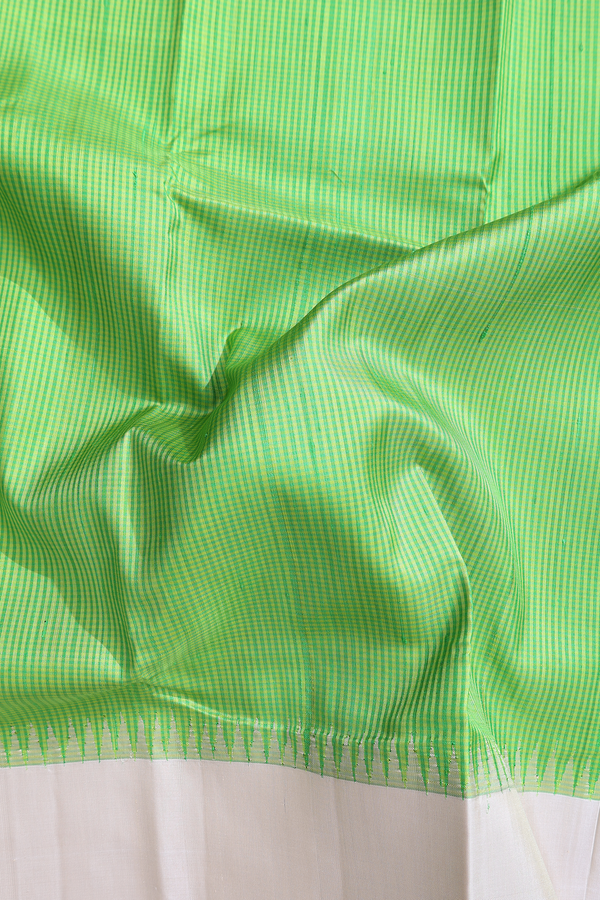 Kanchipuram Silk Saree In Green And Yellow With Checks Design